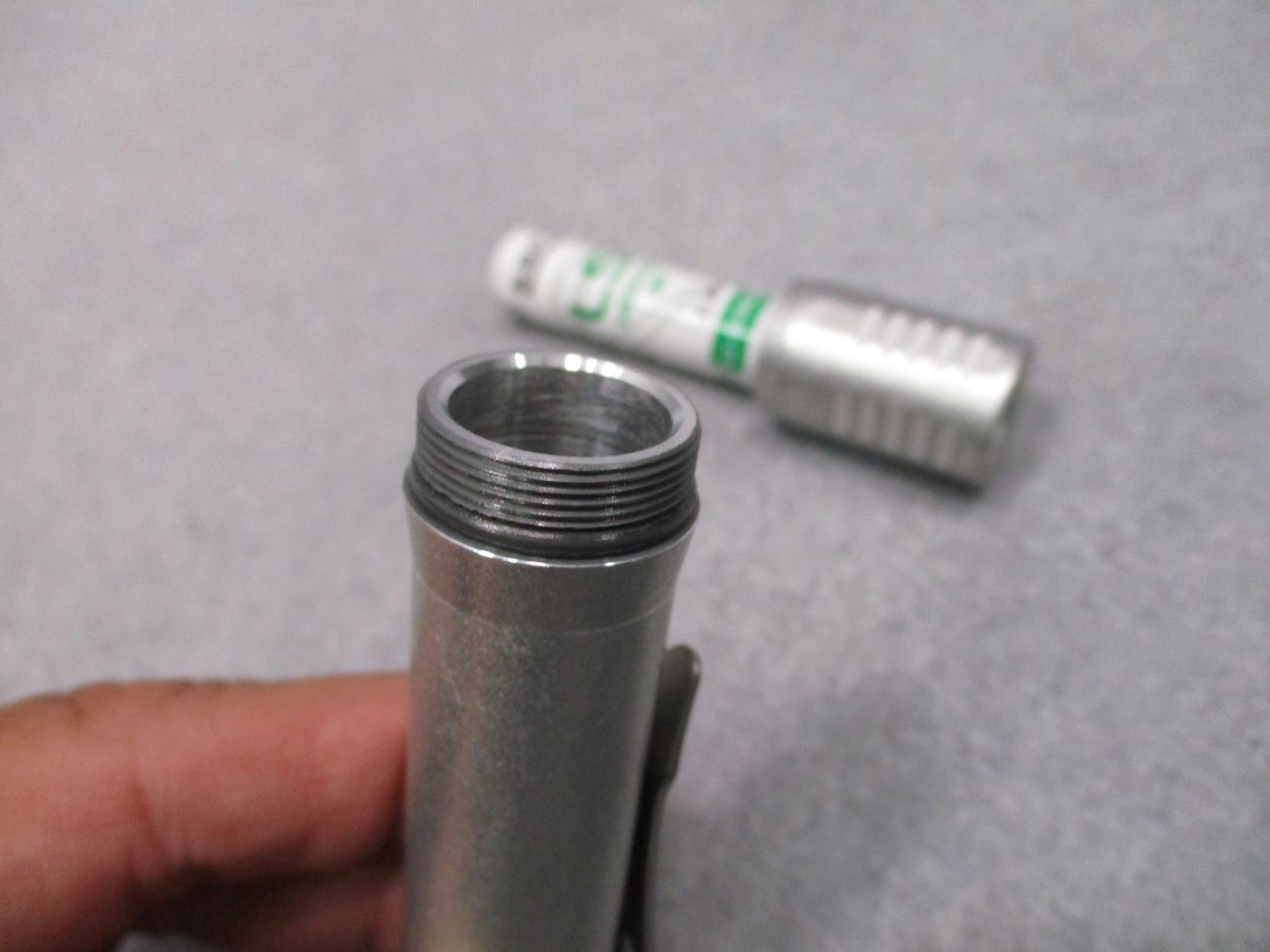 FocusWorks F2 Flashlight Aluminum 5000K Samsung LH351D FW-541 Pocket Clip