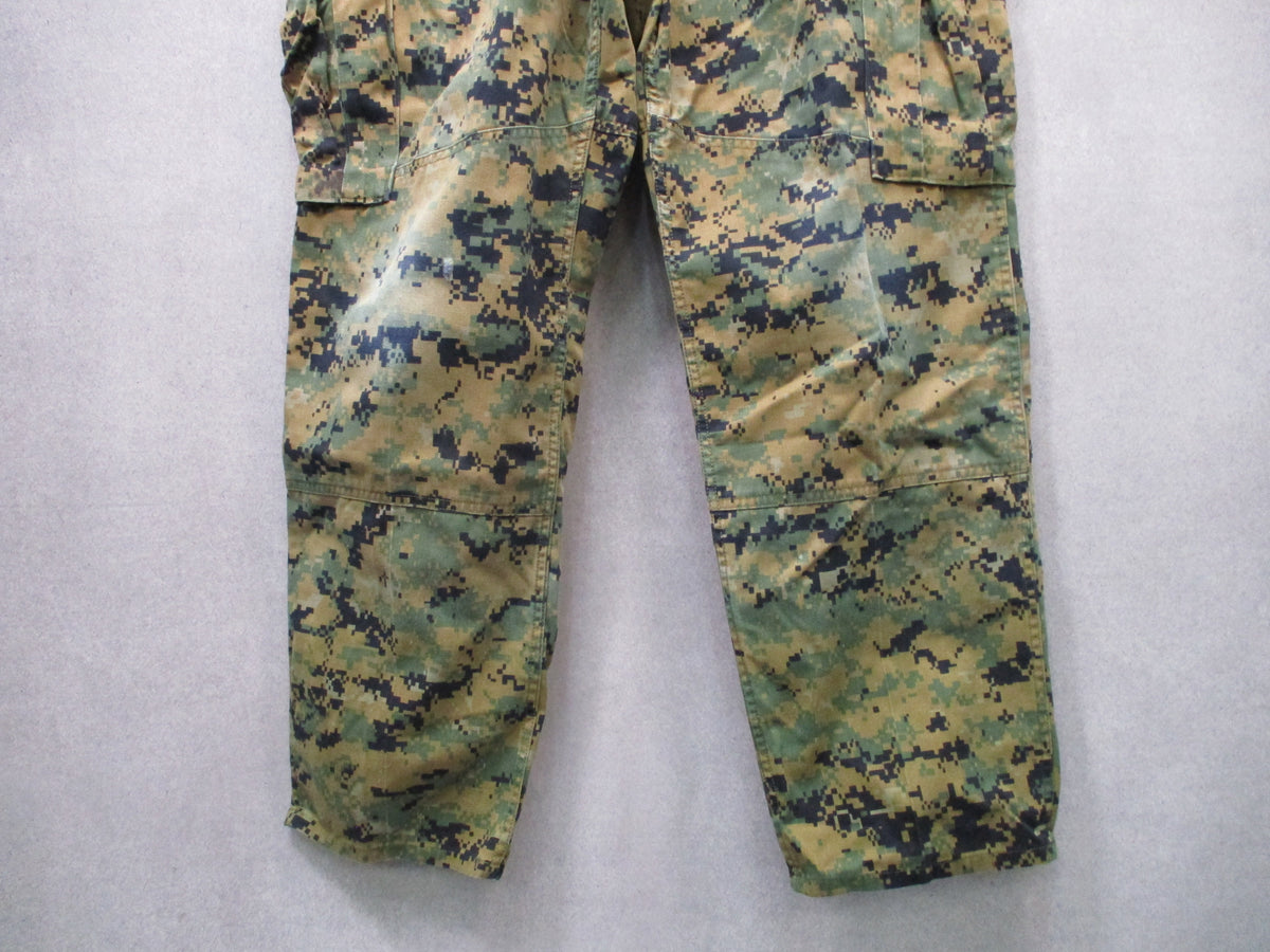 USMC Woodland MARPAT Combat Pants Measured 31x29.5 MCCUU Trousers Knee Hole