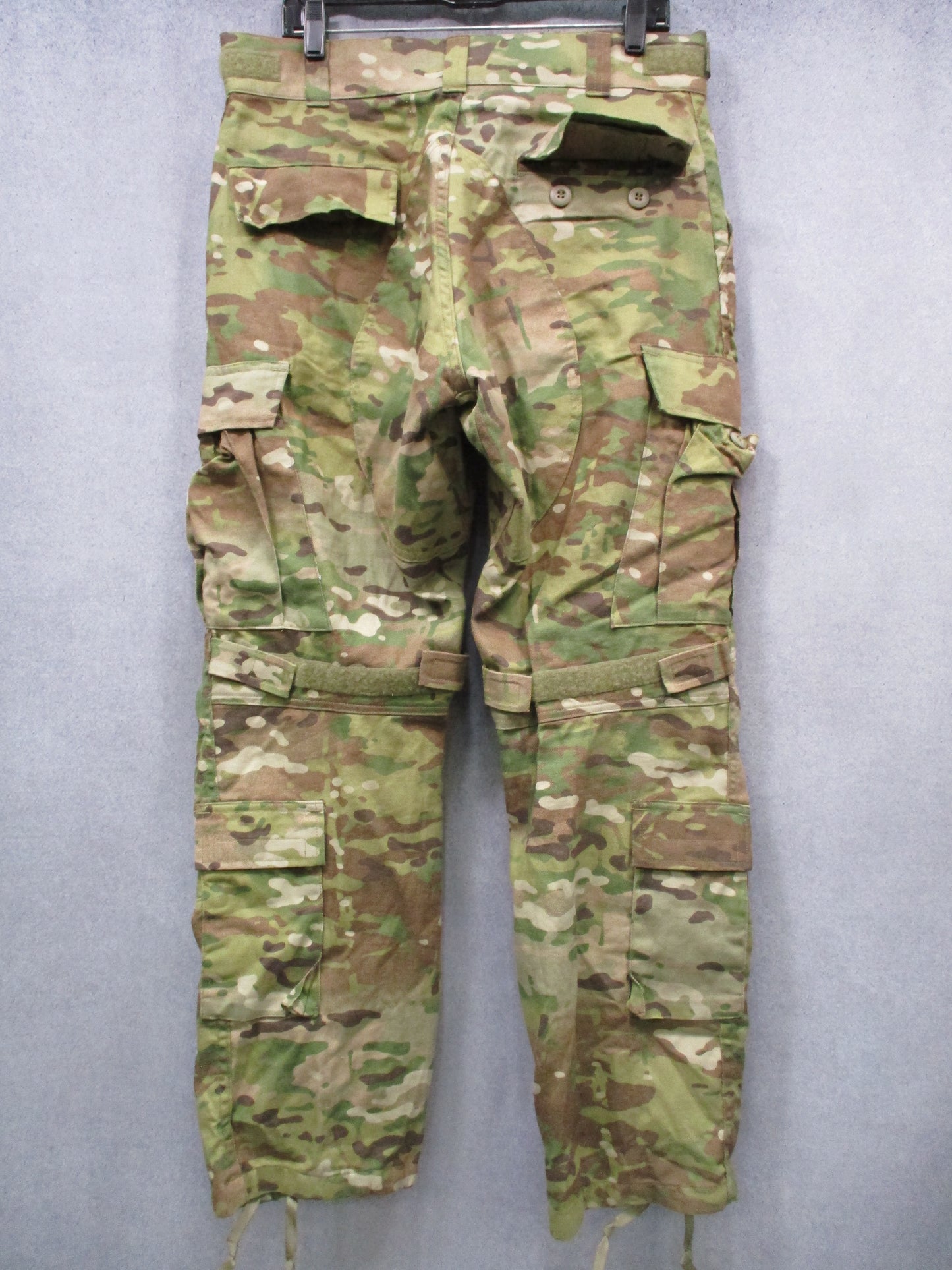 US Army OCP Combat Pants M-R Flame Resistant Crye AirFlex Knee Pads Included