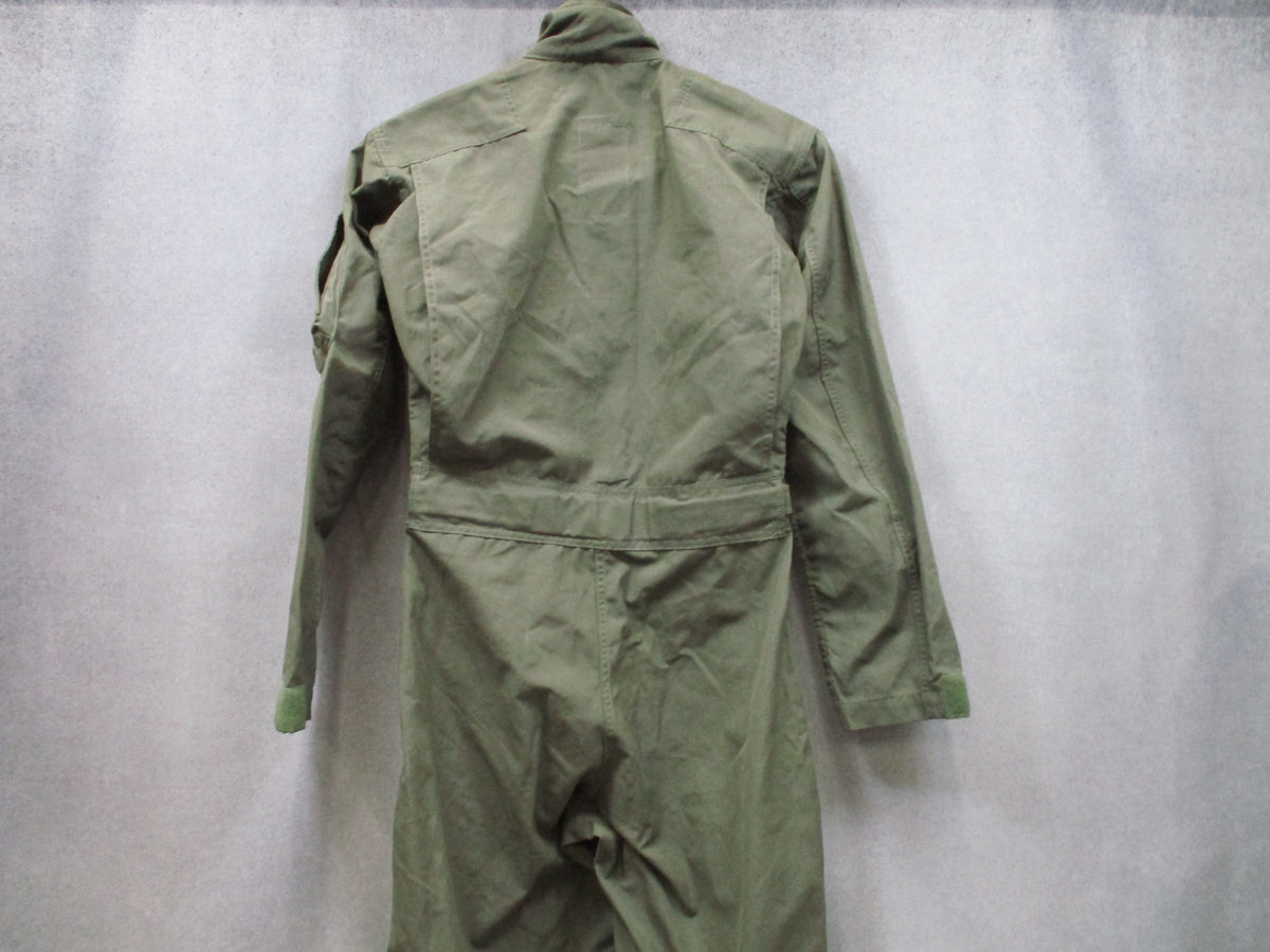 USGI Carter CWU-27/P Flight Suit 32R Sage Green Aramid Flyers Coveralls New