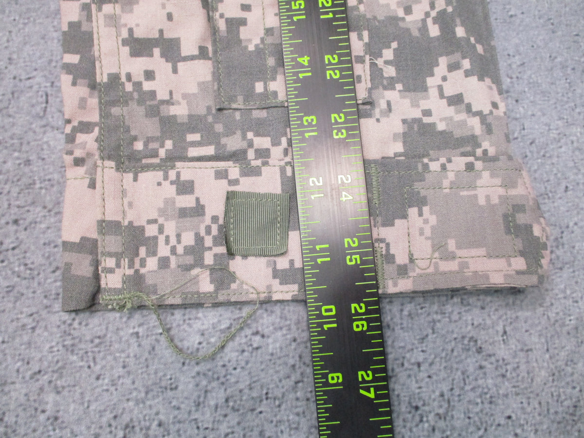 USGI FR ACU Coat UCP Medium Long Flame Resistant NWT NSN 8415-01-548-3176