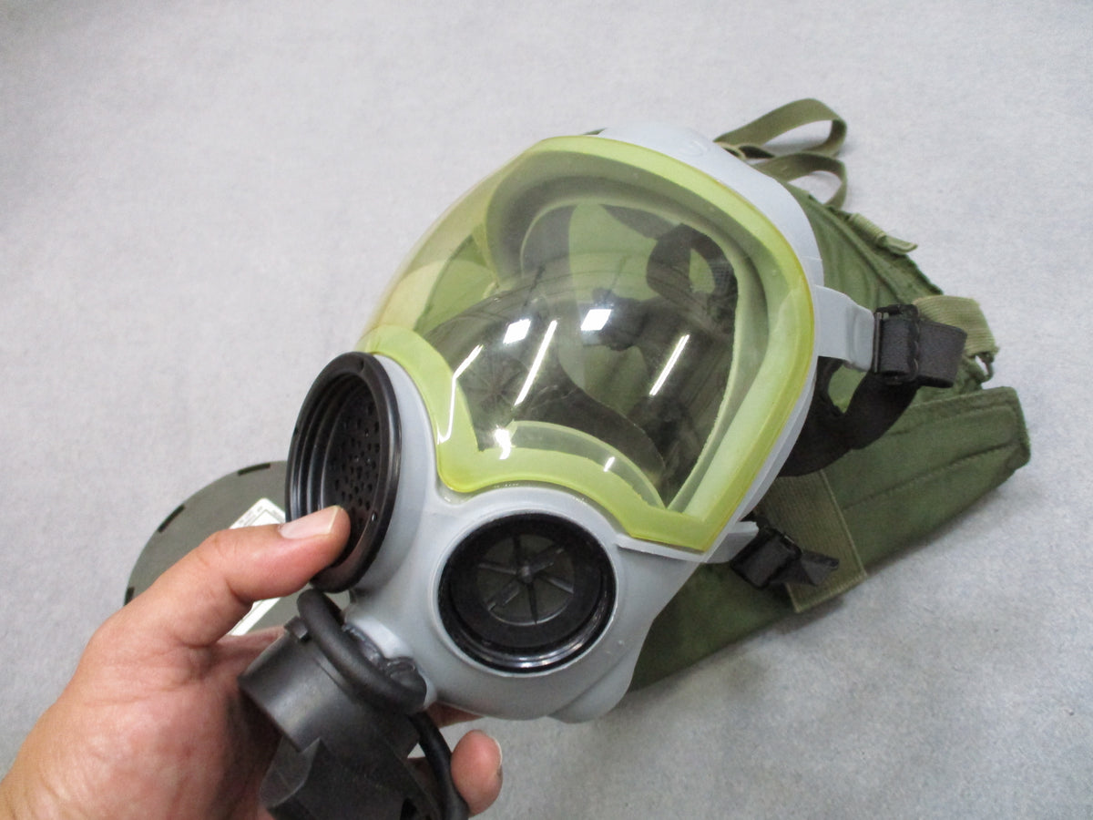 MSA MCU-2/P Gas Mask Small USGI with Bag C2A1 Filter & M/L Outsert Surplus