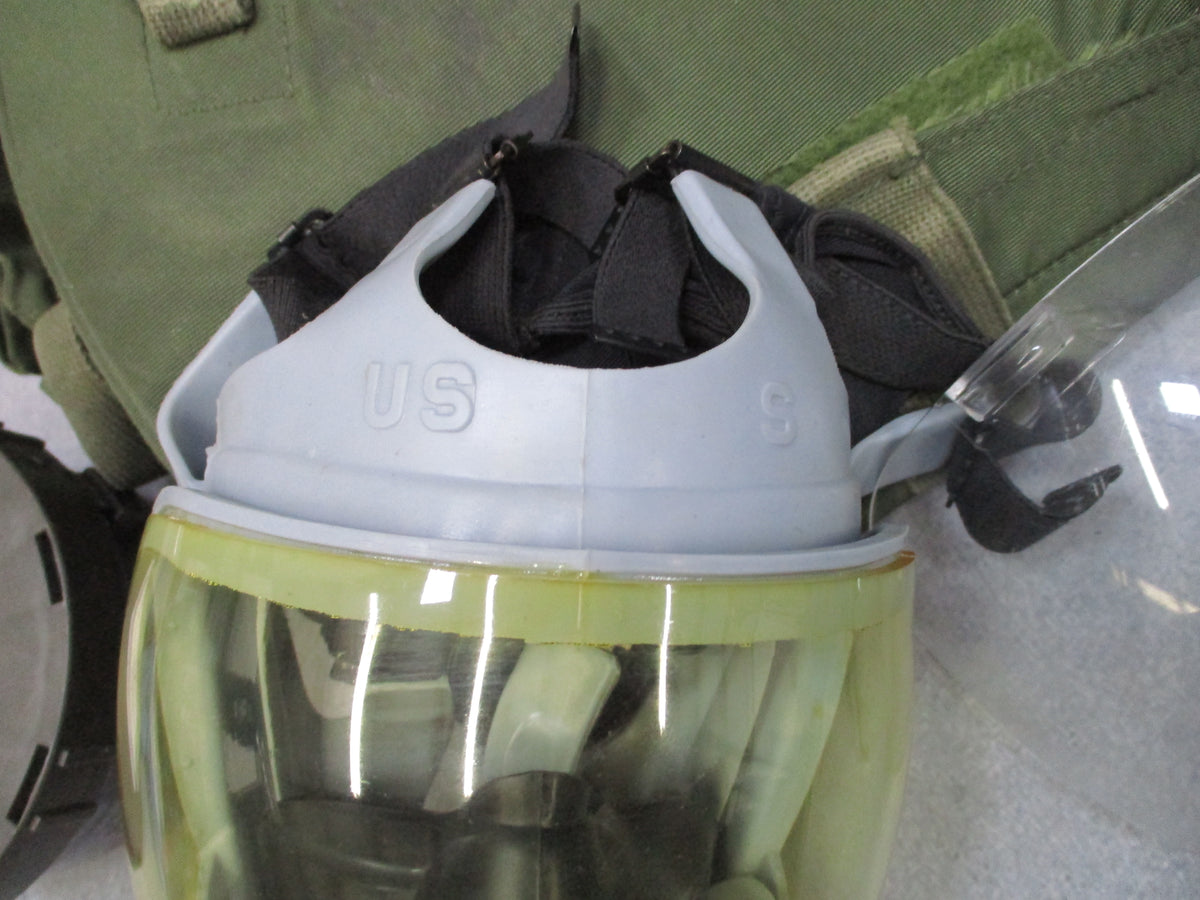 MSA MCU-2/P Gas Mask Small USGI with Bag C2A1 Filter & M/L Outsert Surplus