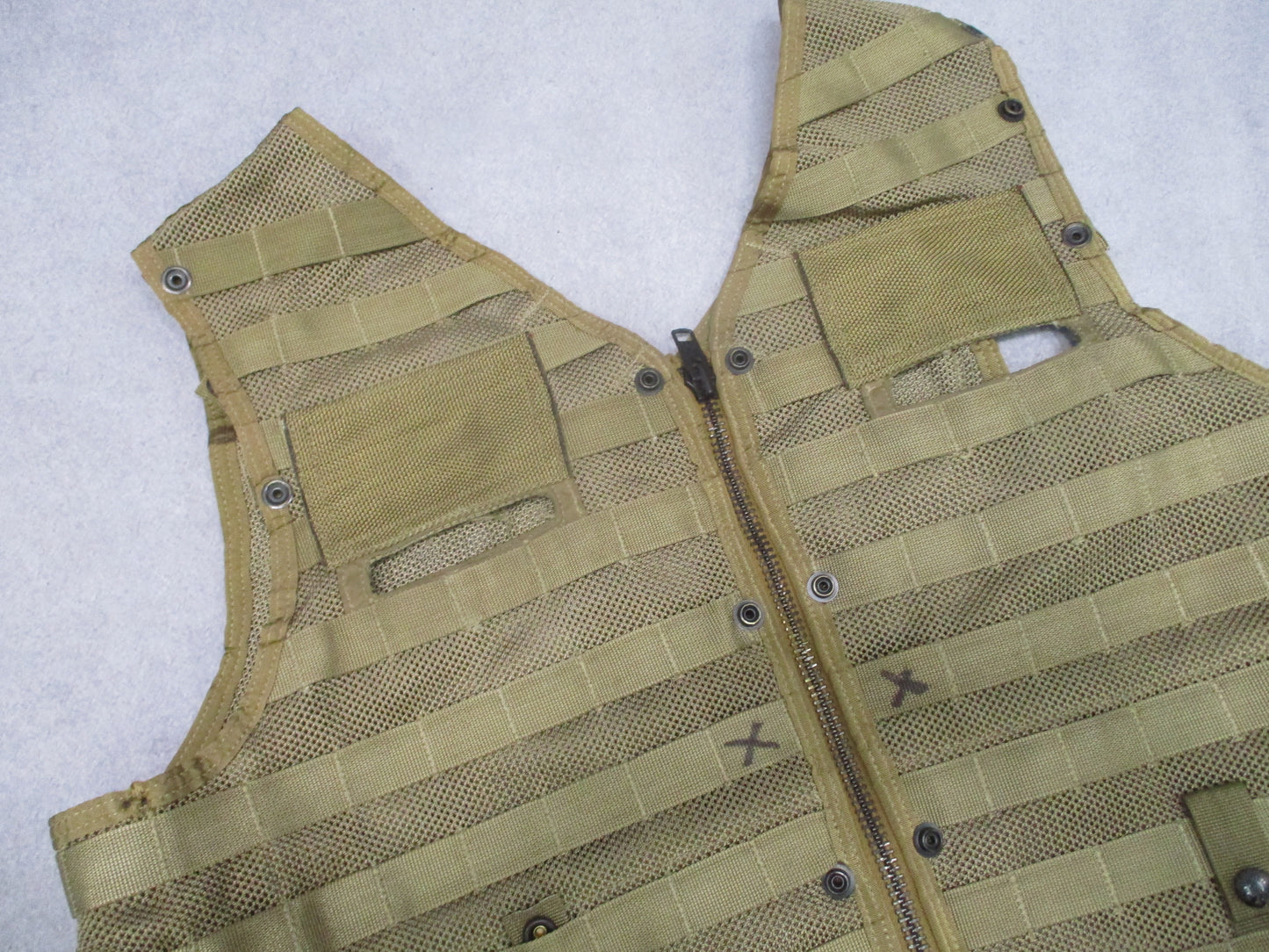 US Military Surplus CMU-36/P Survival Vest MOLLE Tactical Gear Coyote Brown