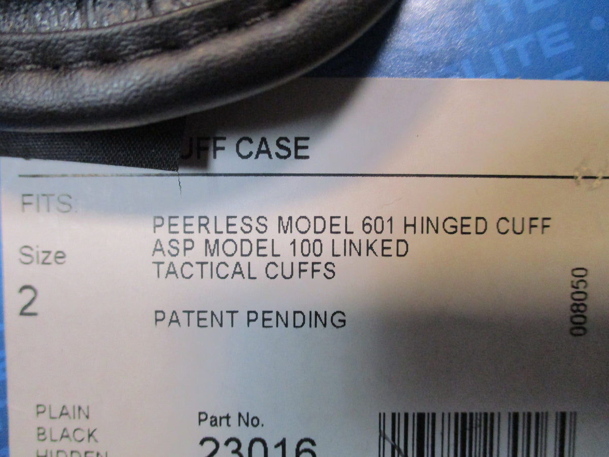 Bianchi 7900 AccuMold Elite handcuff case, size 2 black with hidden snap closure