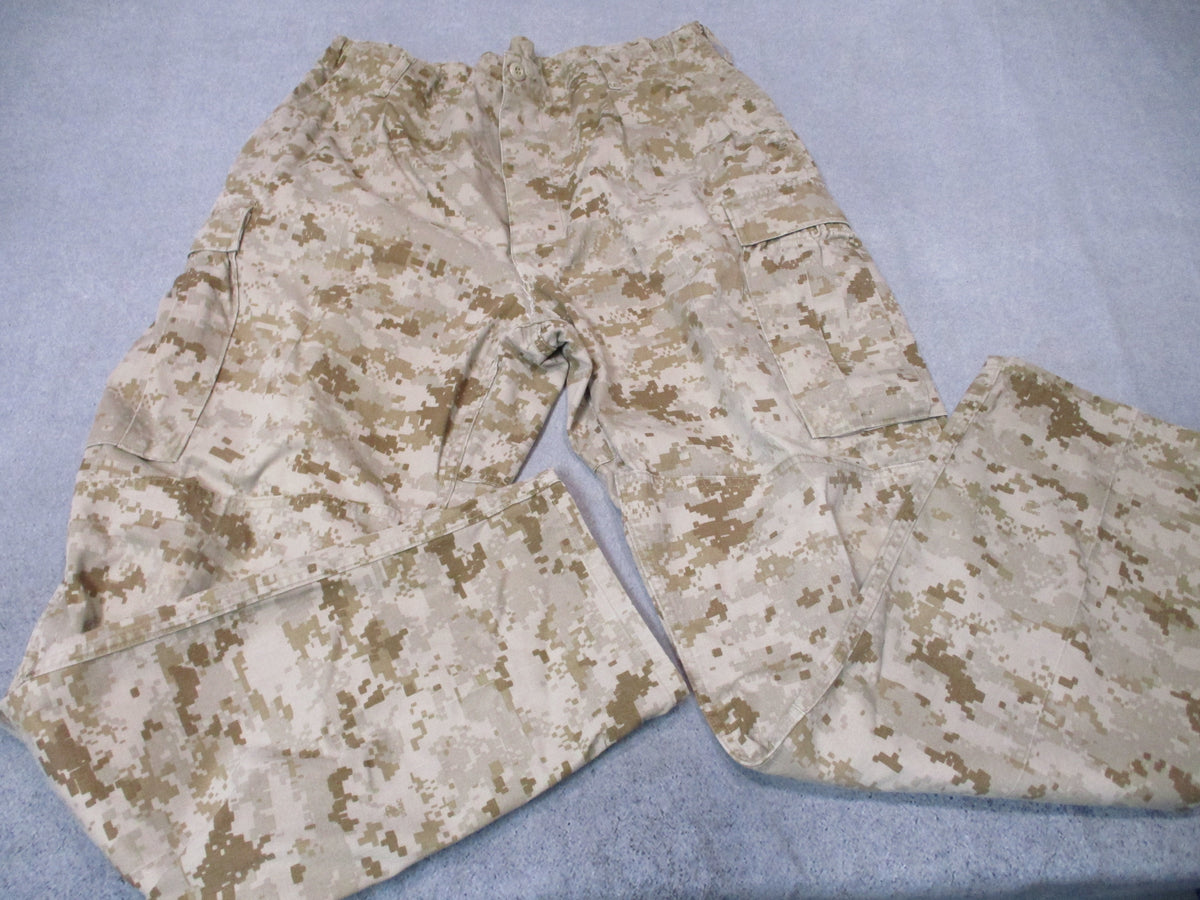 USMC Desert MARPAT MCCUU Combat Trousers Approx 36W Crotch Repair Used