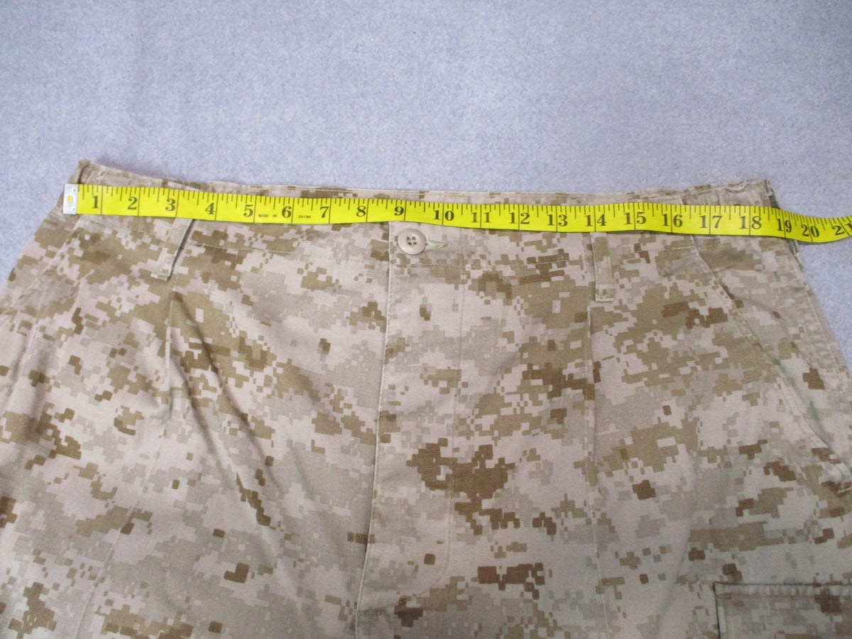 USMC Desert MARPAT MCCUU Combat Trousers Approx 36W Crotch Repair Used