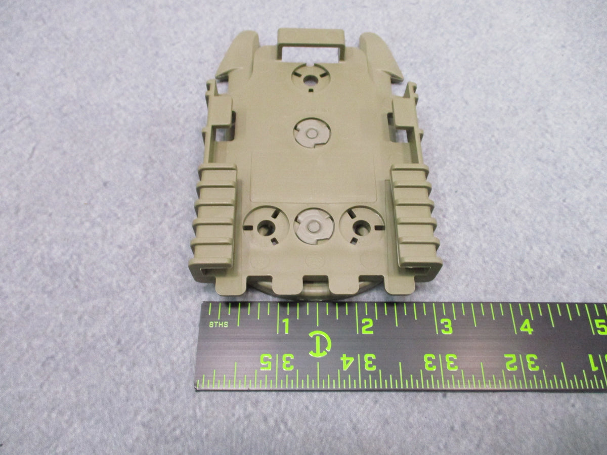 Safariland QLS 22 Receiver Plate MLS 16 MOLLE Fork Mount Tan 499 6004-22