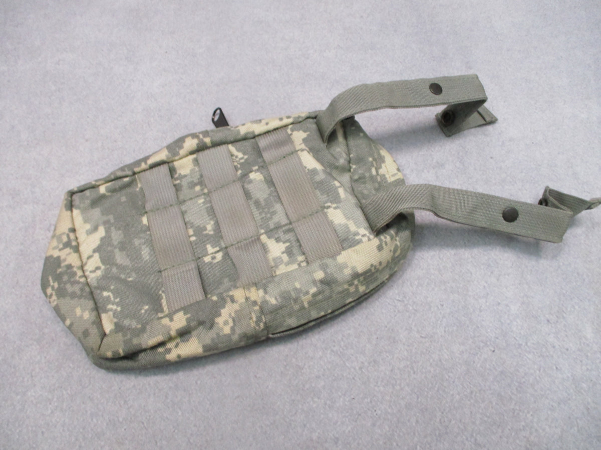 ACU UCP Digital Camo General Purpose Pouch Zipper MOLLE Style 11 x 7 Used