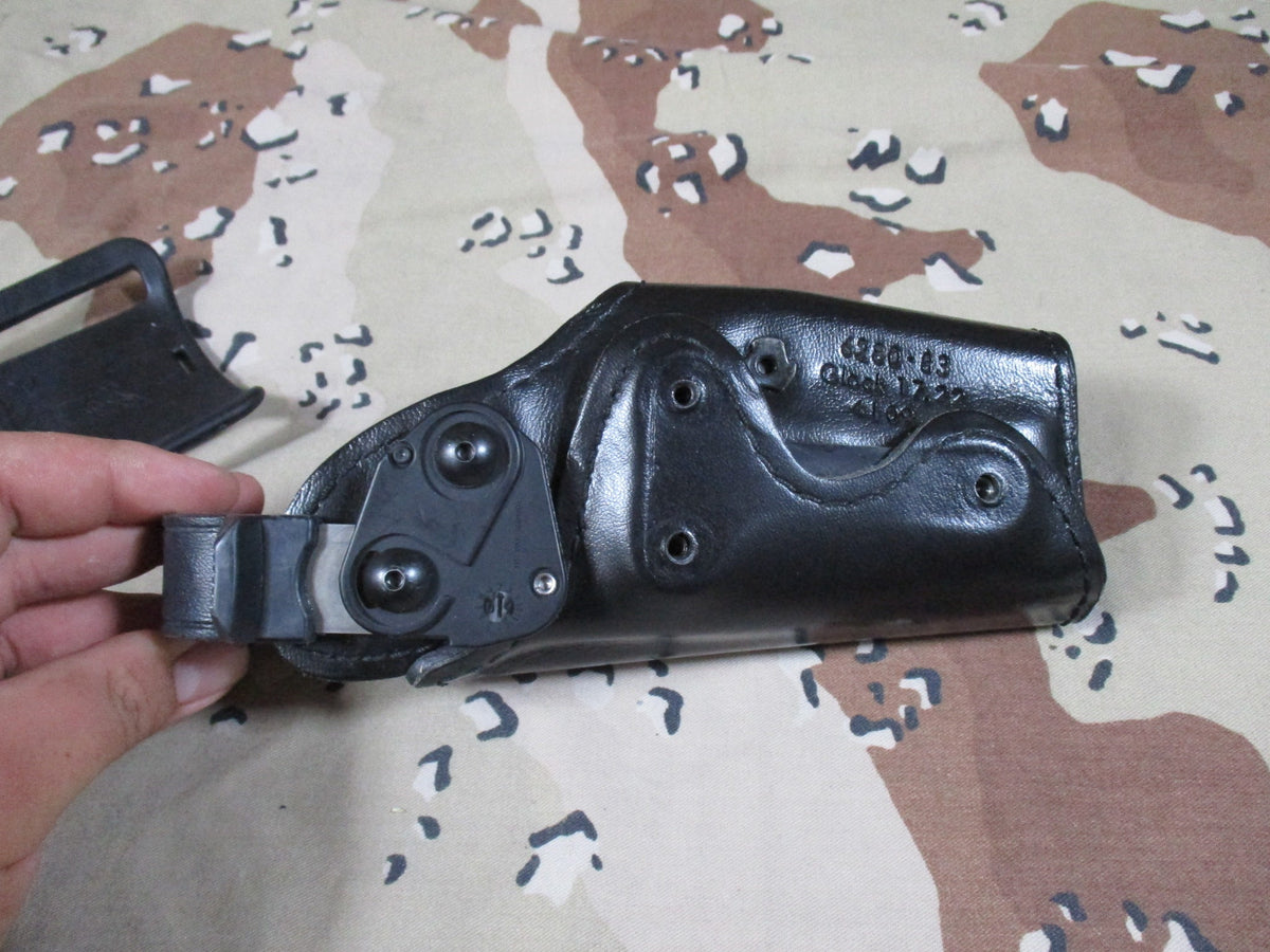 Safariland 6280-83 Glock 17 22 Right Hand Duty Holster Black Belt Loop