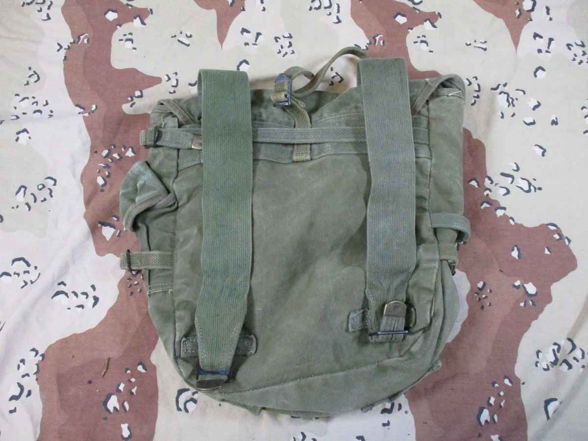 Vintage USGI M1945 Upper Combat Field Pack OD Canvas WWII Korea Era Used