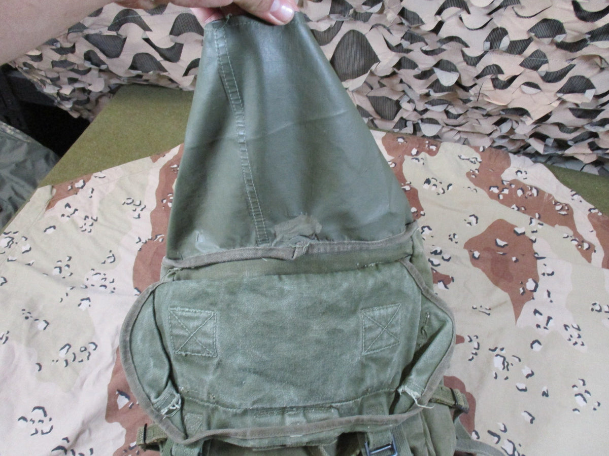 Vintage USGI M1945 Upper Combat Field Pack OD Canvas WWII Korea Era Used