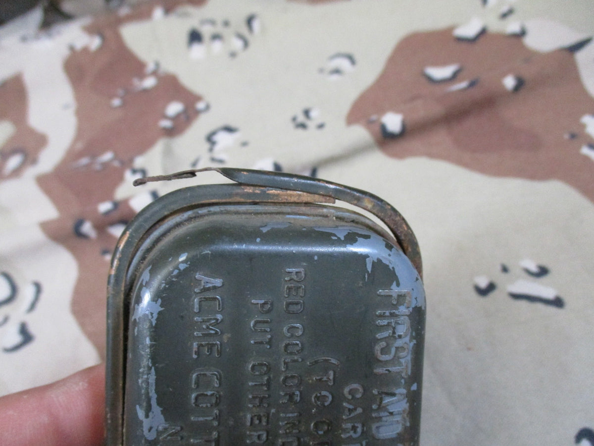 Vintage USGI M1956 Compass Pouch Japan Compass Carlisle Bandage Tin Set