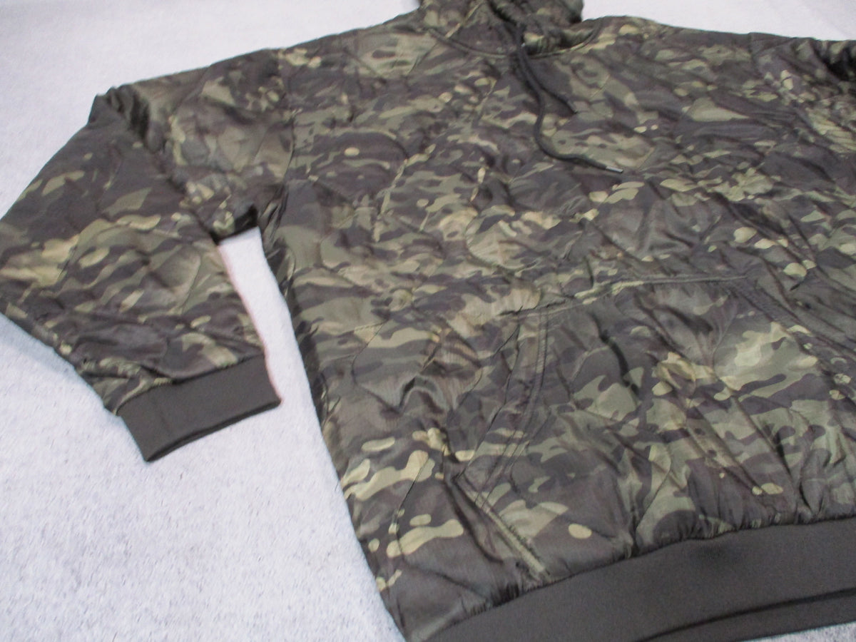 Woobie Gear men's black Multicam quilted pullover poncho liner hoodie, size 3XL