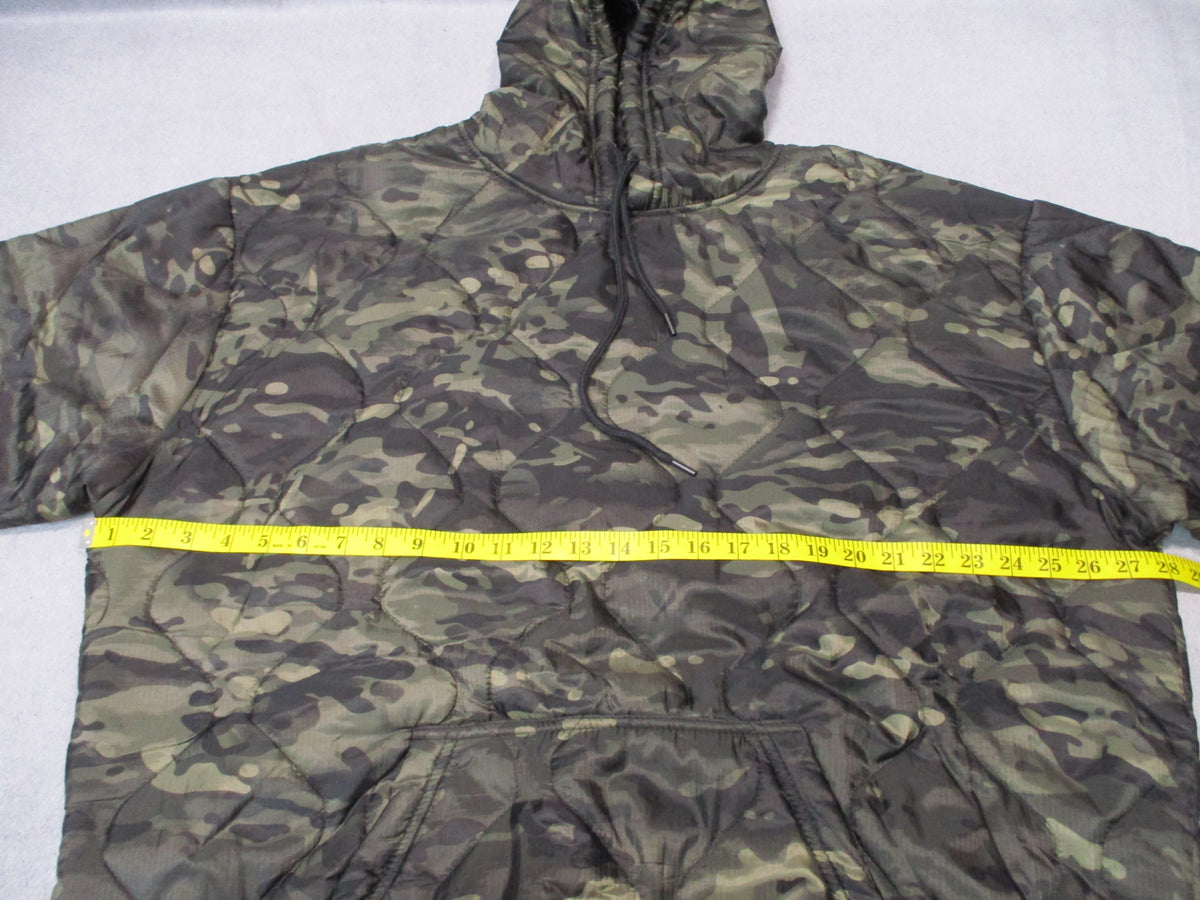 Woobie Gear men's 3XL black Multicam quilted pullover hoodie poncho liner with camouflage pattern