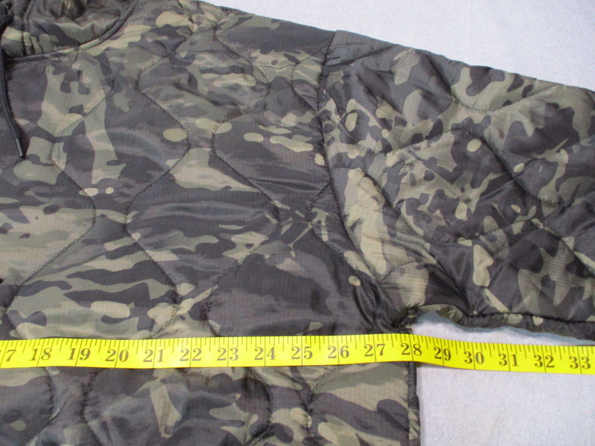 Woobie Gear men's black Multicam quilted pullover poncho liner hoodie, size 3XL