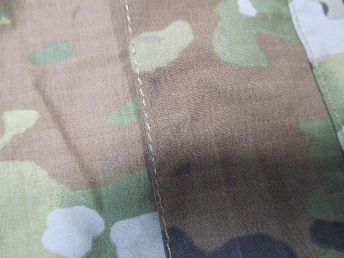 USGI US Army ECWCS Gen III Level 6 Scorpion OCP Gore-Tex jacket in medium size