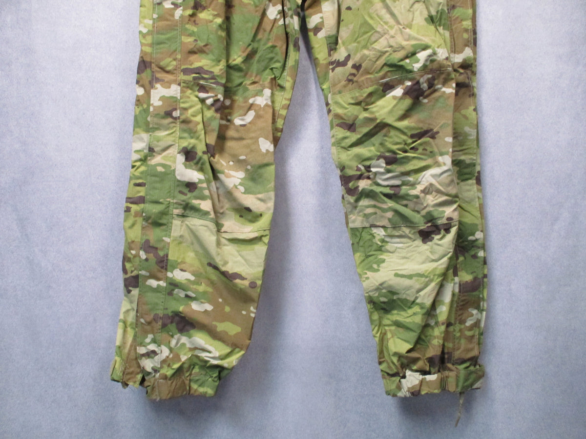 USGI ECWCS Gen III Level 6 OCP Gore-Tex pants, medium regular, camouflage waterproof shell pants