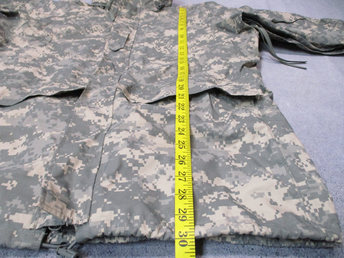 USGI US Army ECWCS Gen II Gore-Tex Parka in UCP camouflage, Medium Regular, front view