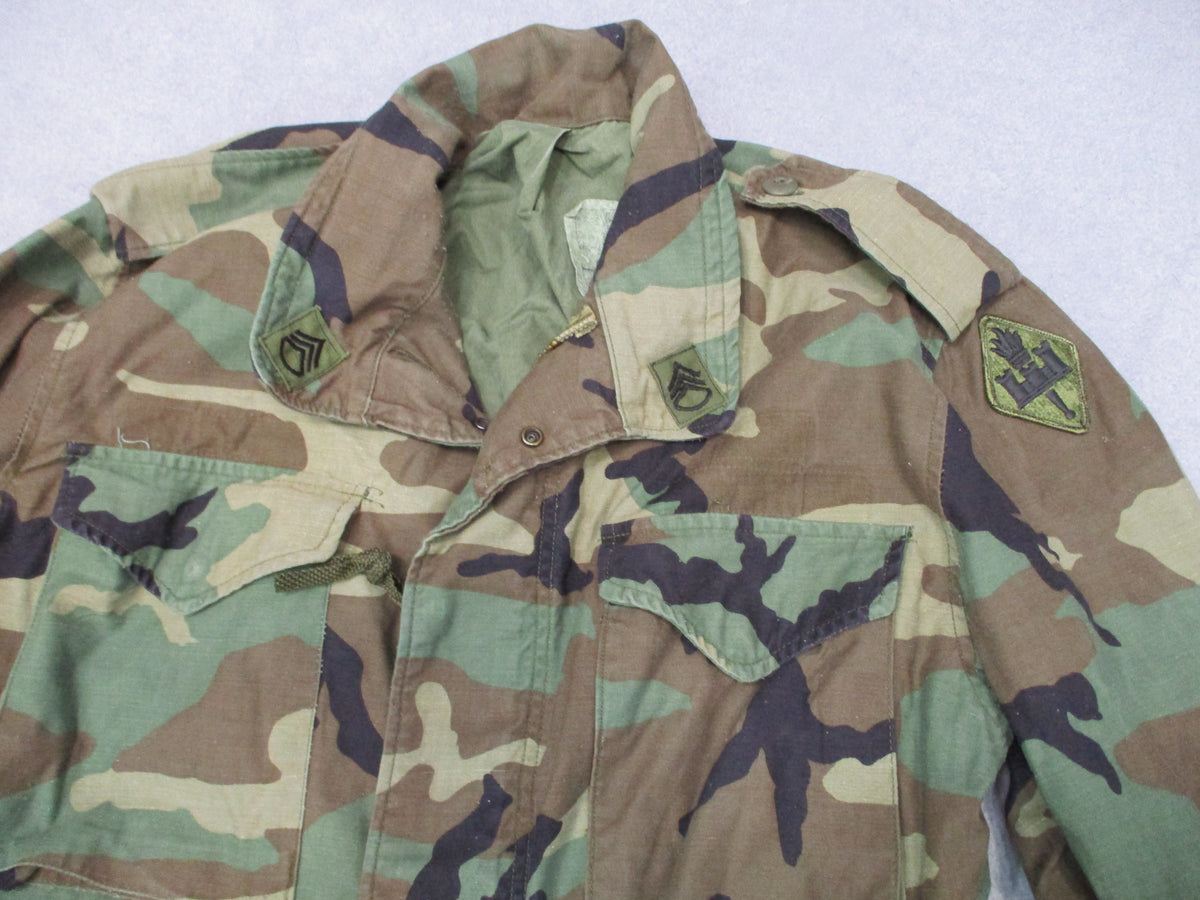 USGI M-65 Woodland M81 Field Jacket Approx Medium Regular Engineer School SSG