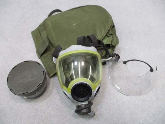 MSA Millennium Gas Mask Large with Carry Bag Outsert Sealed Old Stock Filter
