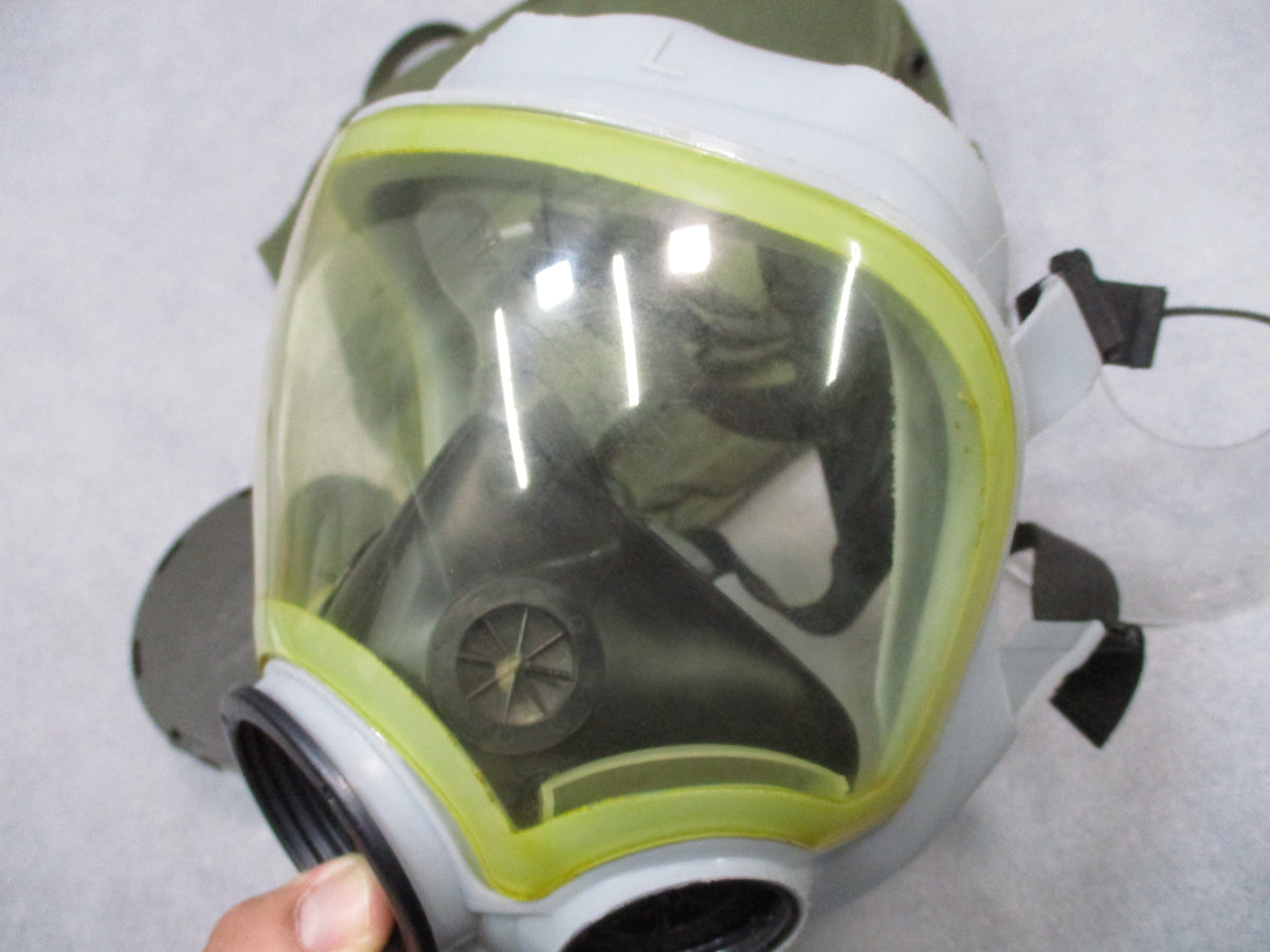 MSA Millennium Gas Mask Large with Carry Bag Outsert Sealed Old Stock Filter