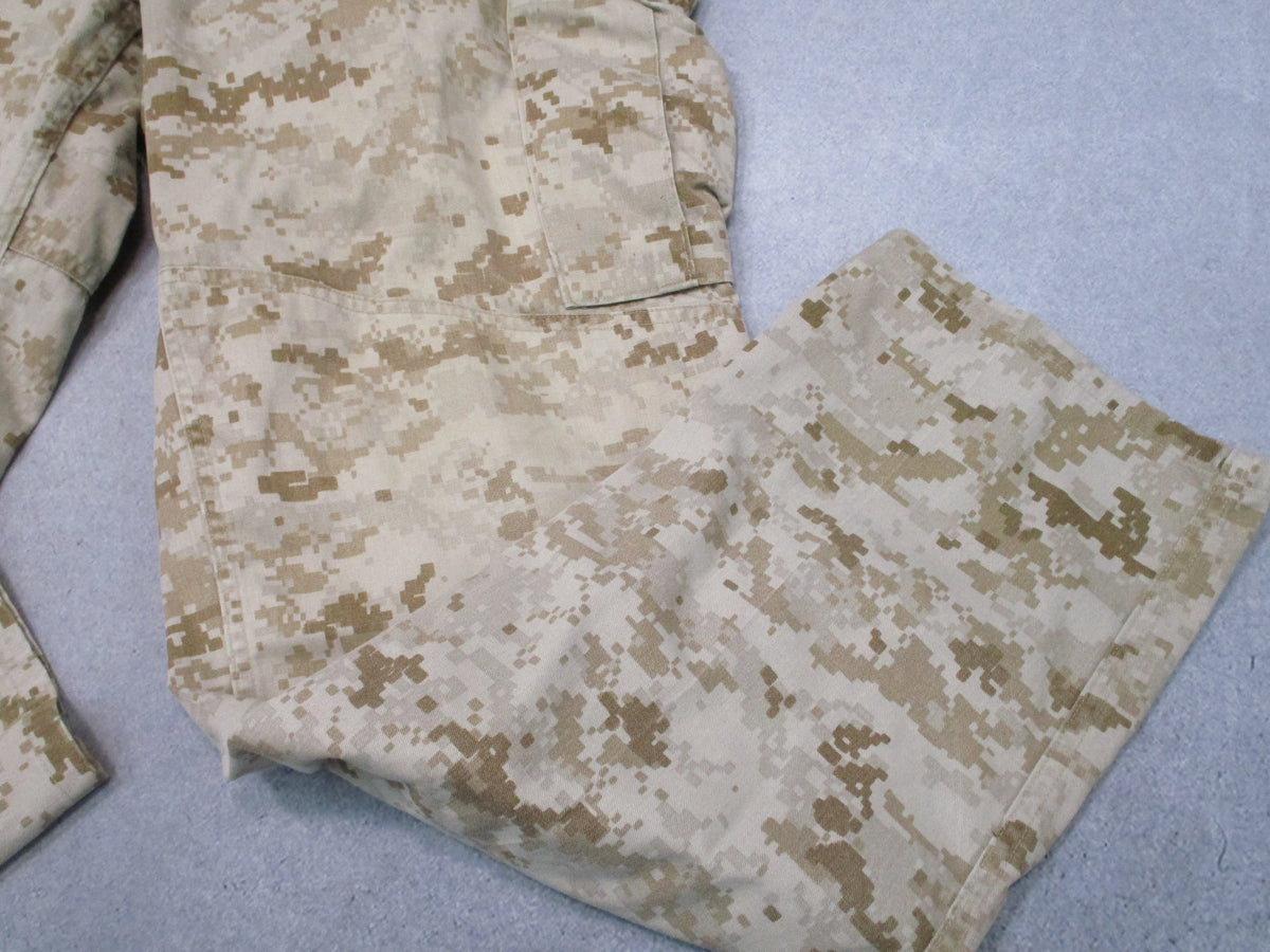 USMC Desert MARPAT MCCUU Trousers Medium Long 8415-01-484-2505 Used Repair