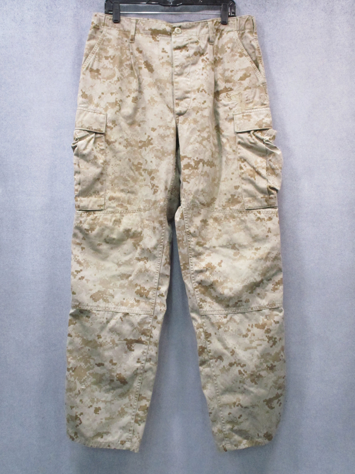 USMC Desert MARPAT MCCUU Trousers Medium Long 8415-01-484-2505 Used Repair