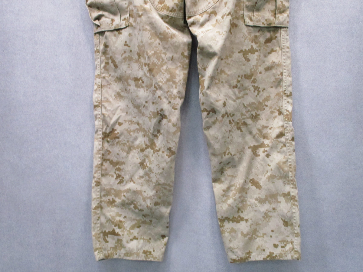 USMC Desert MARPAT MCCUU Trousers Medium Long 8415-01-484-2505 Used Repair