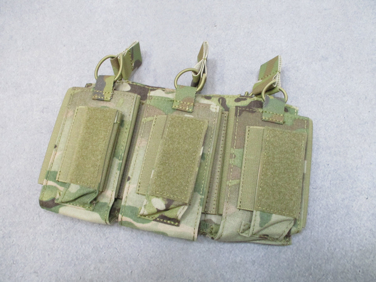 Spanker Triple Kangaroo Rifle Pistol Magazine Pouch MOLLE Camo Excellent