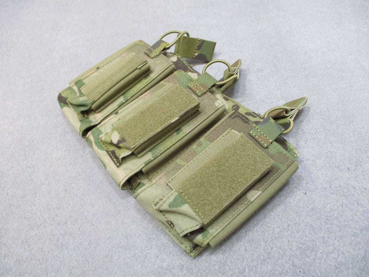 Spanker Triple Kangaroo Rifle Pistol Magazine Pouch MOLLE Camo Excellent
