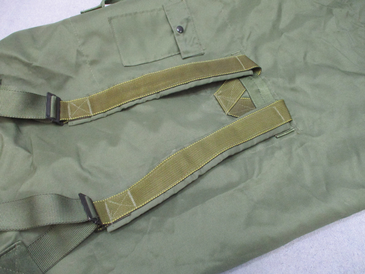 USGI OD Green Top Load Duffle Sea Bag Backpack Straps Used Good