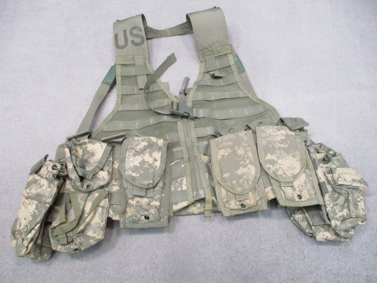 USGI MOLLE II FLC Vest ACU UCP 9 Pouch Rifleman Set NSN 8465-01-525-0577