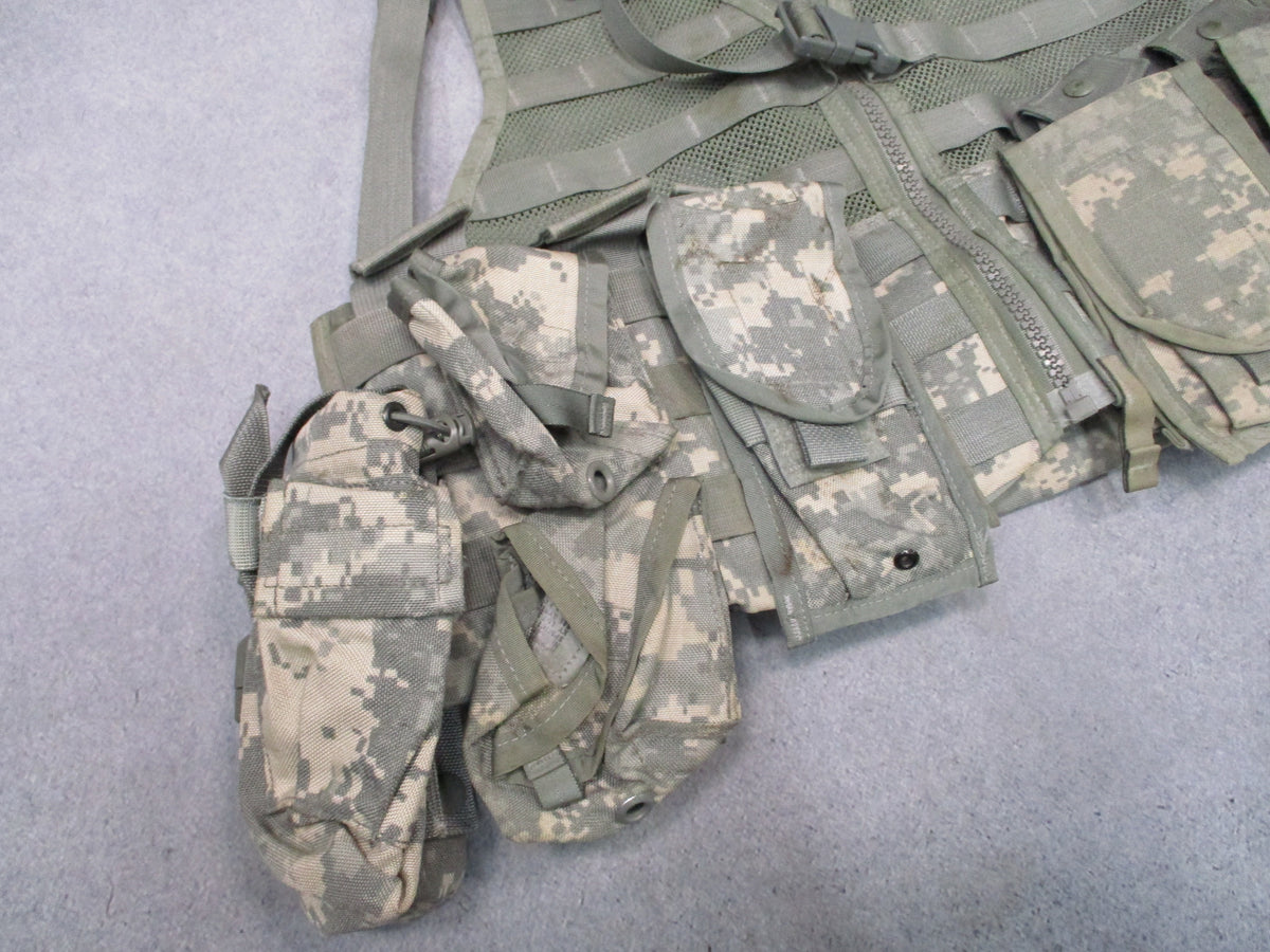 USGI MOLLE II FLC Vest ACU UCP 9 Pouch Rifleman Set NSN 8465-01-525-0577
