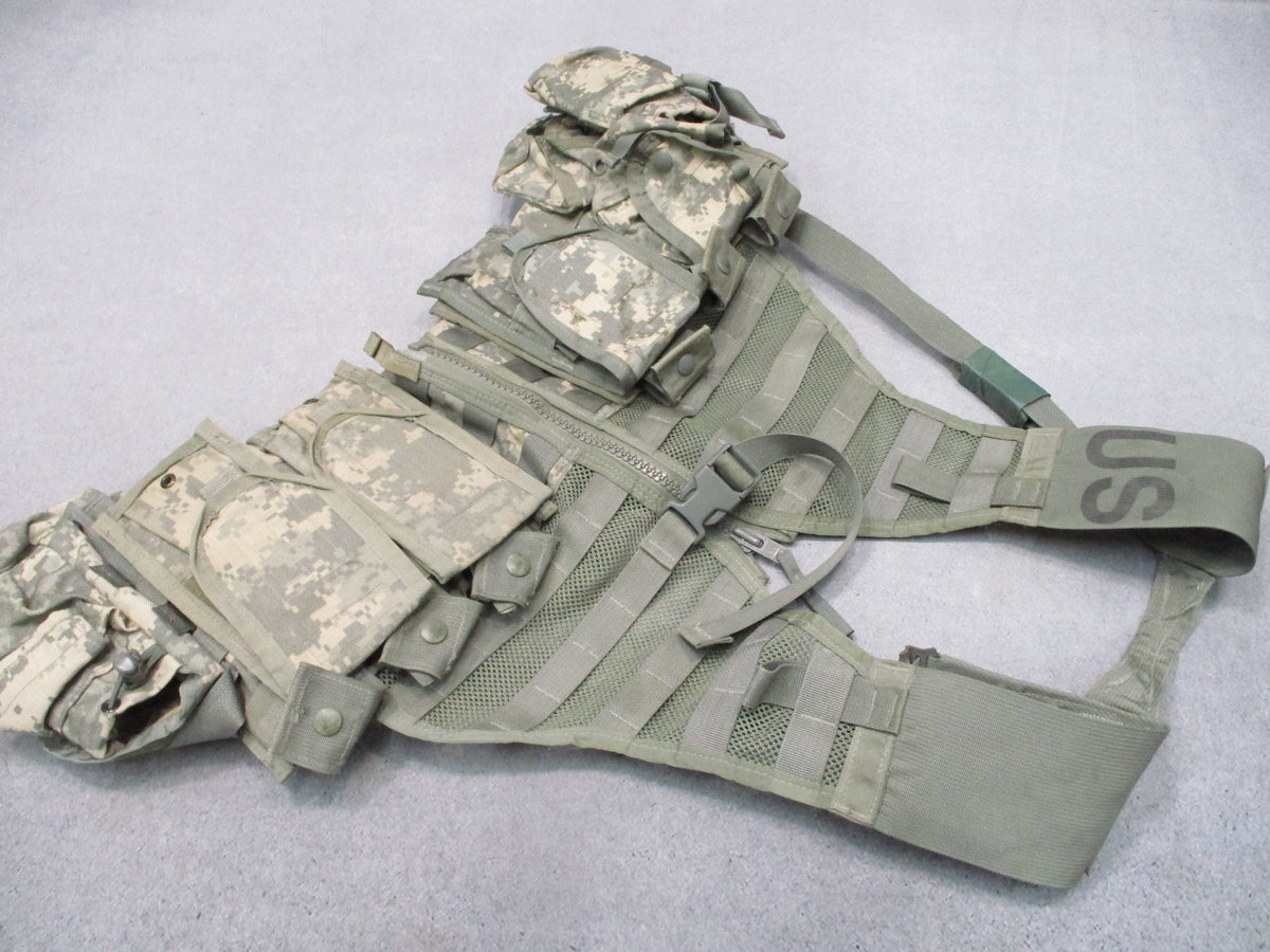 USGI MOLLE II FLC Vest ACU UCP 9 Pouch Rifleman Set NSN 8465-01-525-0577