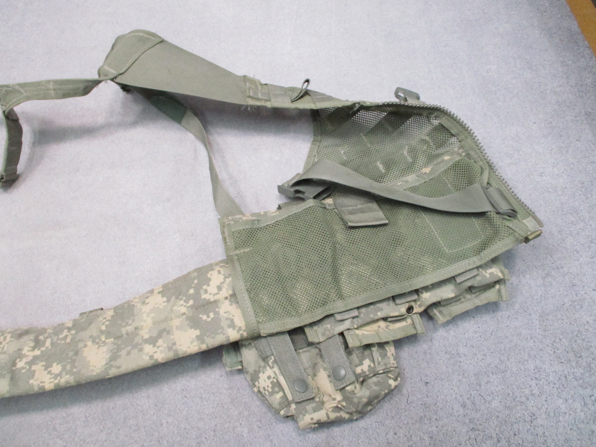 USGI MOLLE II FLC Vest ACU UCP 9 Pouch Rifleman Set NSN 8465-01-525-0577