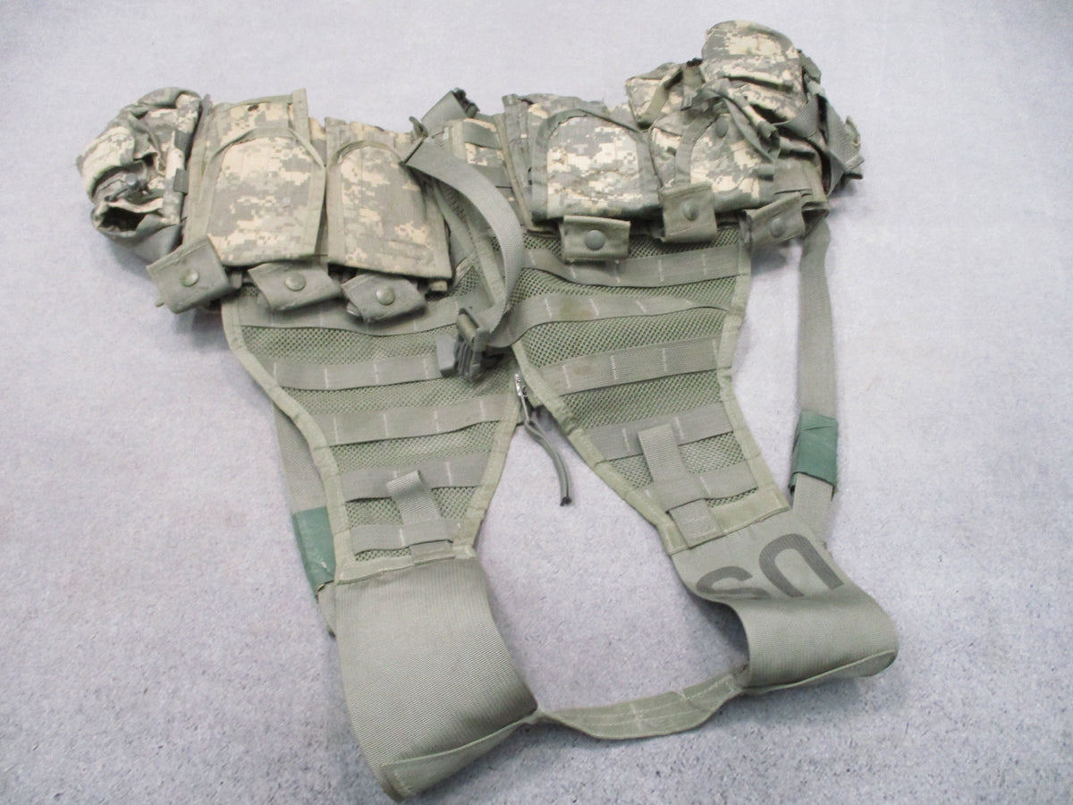 USGI MOLLE II FLC Vest ACU UCP 9 Pouch Rifleman Set NSN 8465-01-525-0577