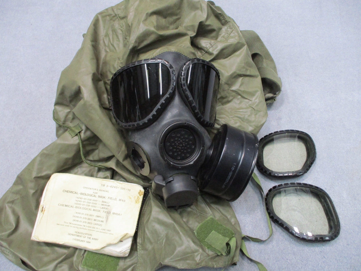 USGI M40 Gas Mask Medium 1993 Military CBRN Respirator Kit Hood Bag Lenses