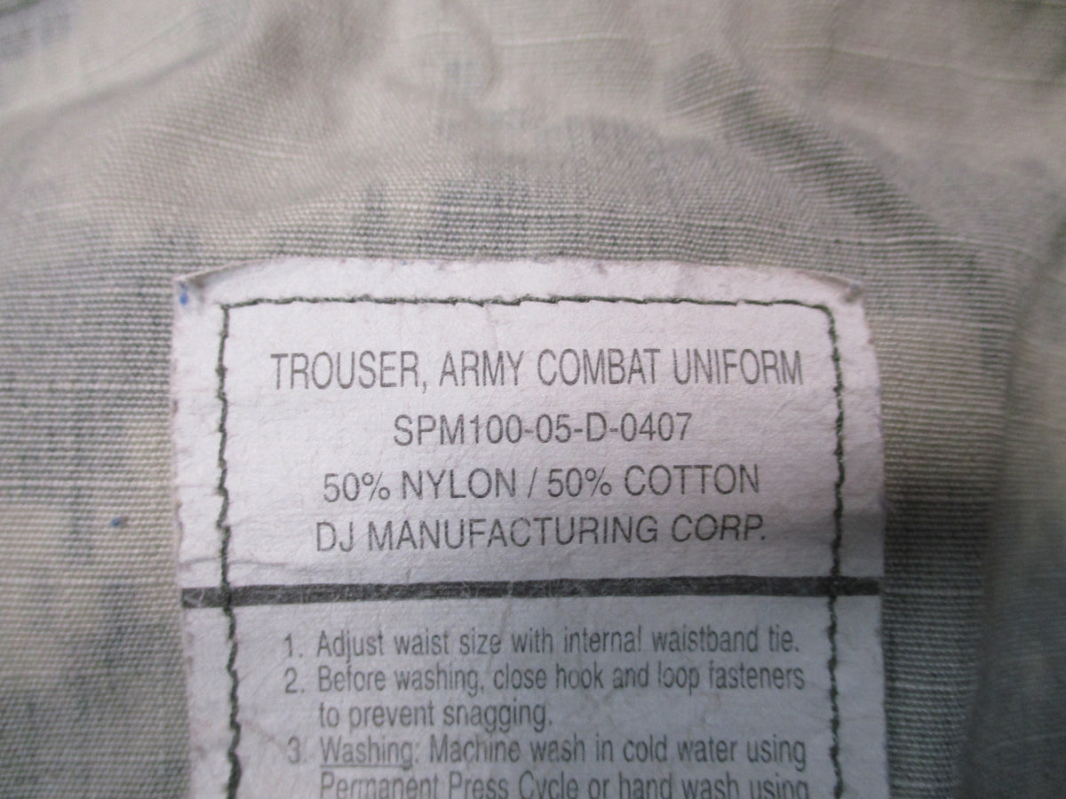 US Army ACU UCP Trousers Large Regular 35-39 NSN 8415-01-519-8435 Used
