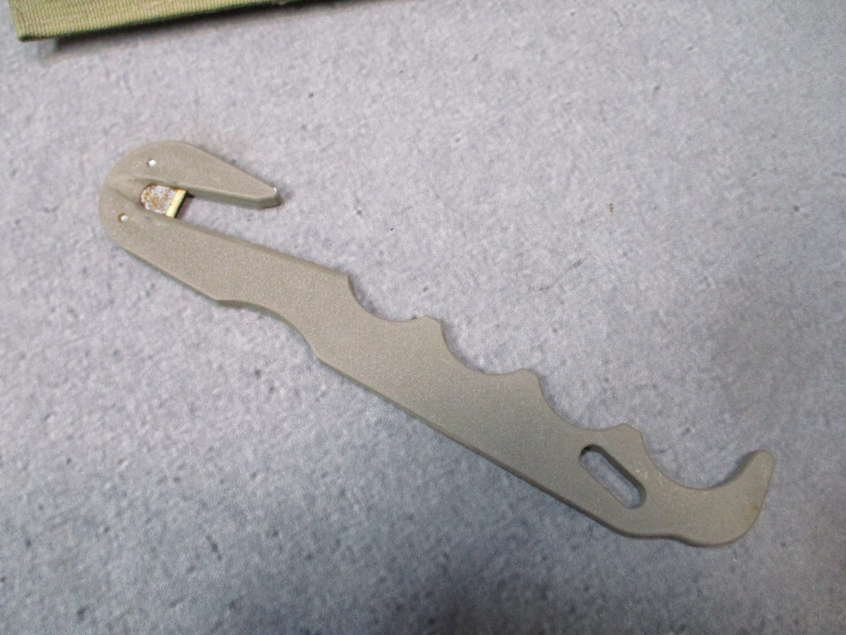 Ontario Knife USGI Strap Cutter Rescue Hook Tan 499 MOLLE Sheath Used