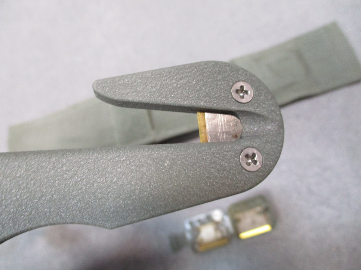Ontario Knife USGI Model 1 Strap Cutter Rescue Hook Foliage Green w/ Spares