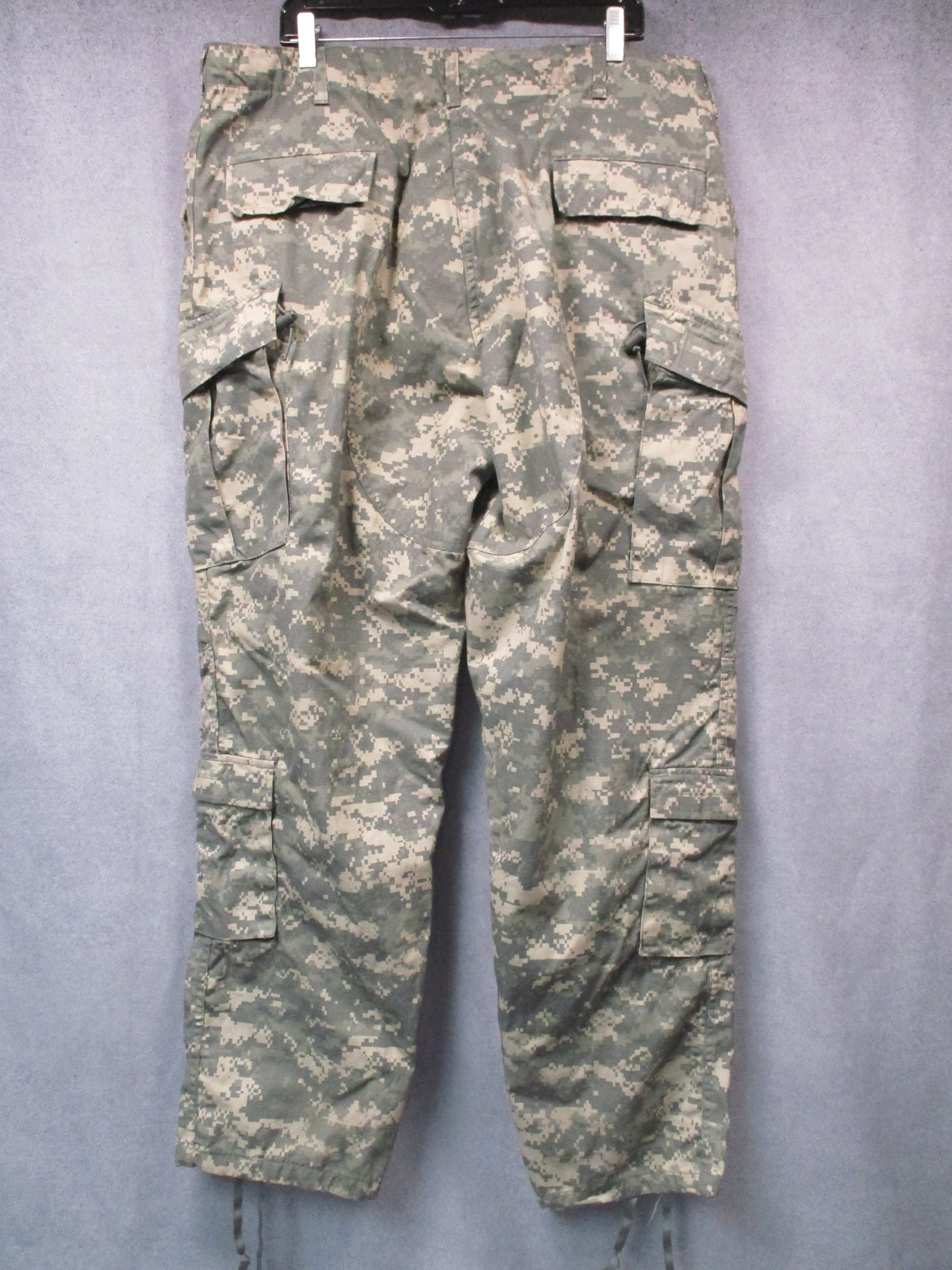 US Army ACU UCP Military Combat Trousers XL Long 39-43 Waist 32.5-35.5 Inseam