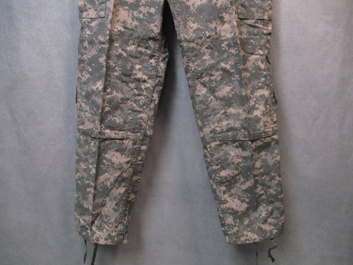 US Army ACU UCP Trousers Large Long NSN 8415-01-573-6148 New With Tags