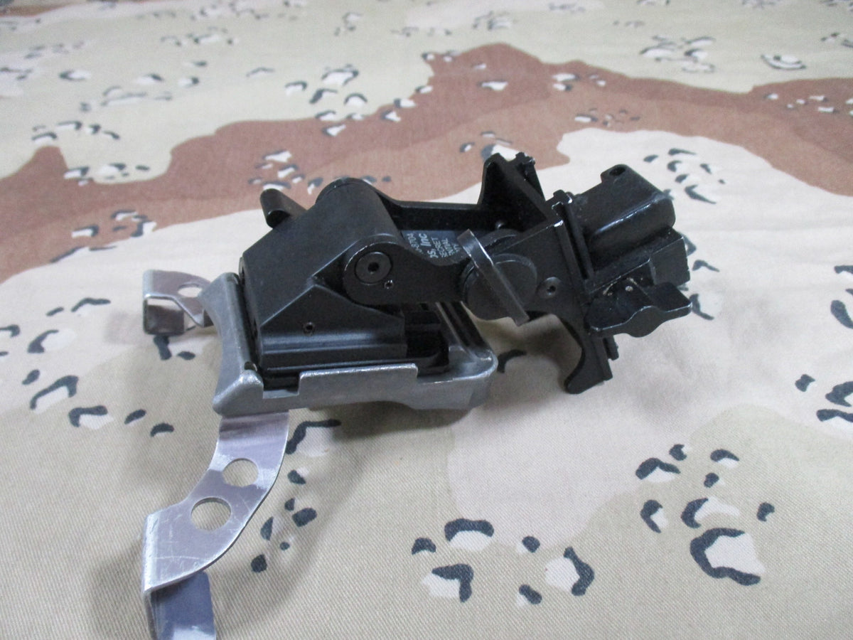 Norotos RHNO II Helmet Mount with Plate 1955010-2 USGI PVS-7 PVS-14 Used
