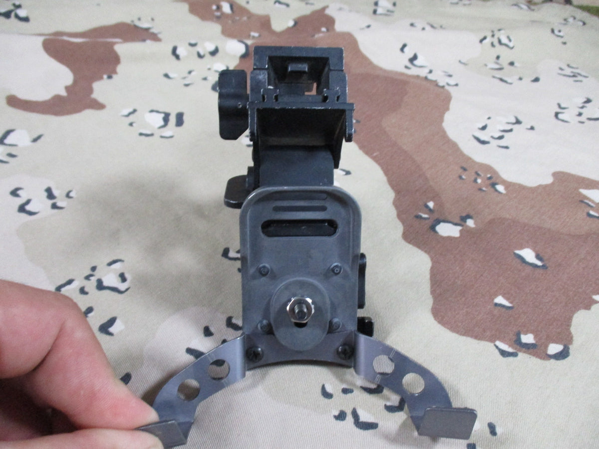 Norotos RHNO II Helmet Mount with Plate 1955010-2 USGI PVS-7 PVS-14 Used