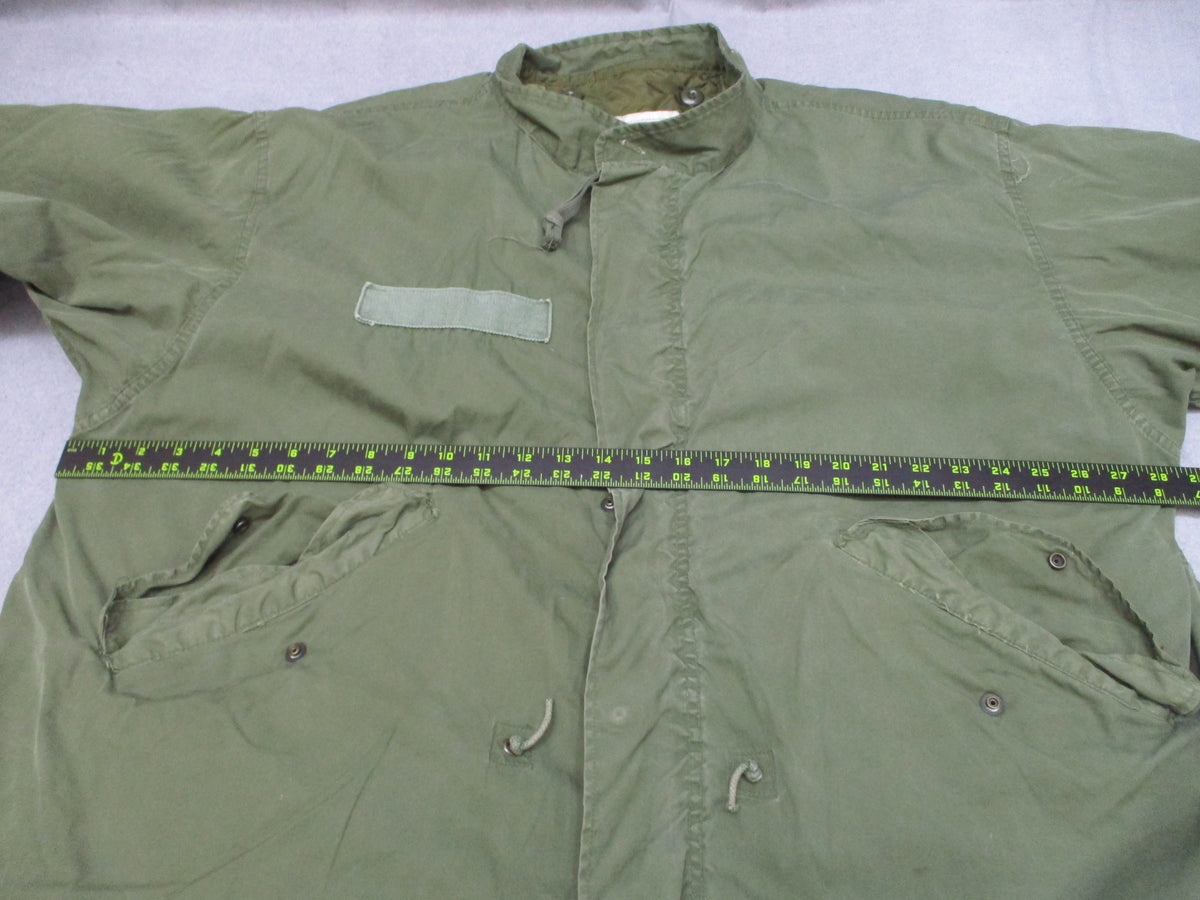 USGI M-65 OD Green Fishtail Parka Large Regular NSN 8415-00-782-3219