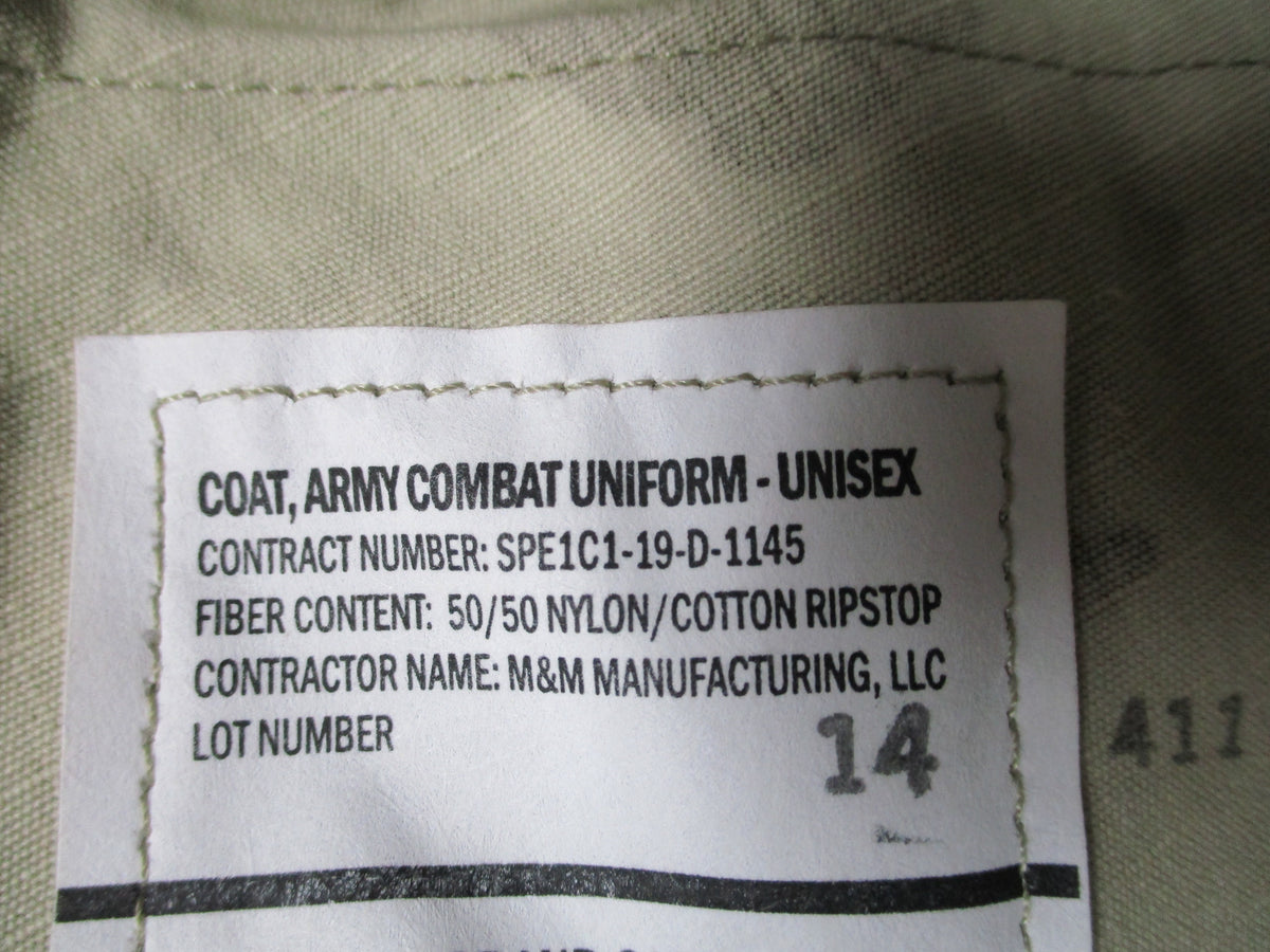 USGI Army Combat Uniform OCP Scorpion Coat Trousers Set Medium Regular NWT