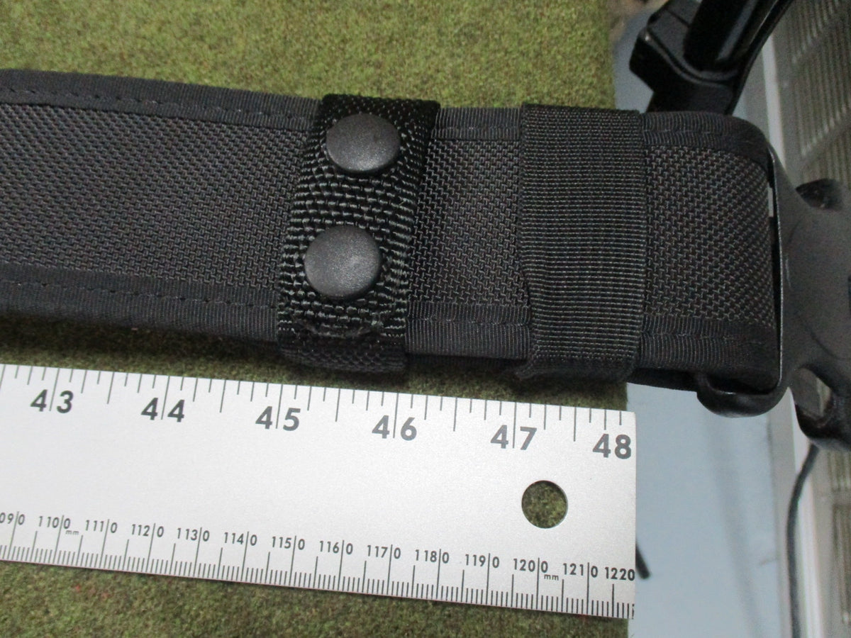 Bianchi Duty Belt Set Black Nylon Approx XL 49in Mag Cuff Radio Baton Holders