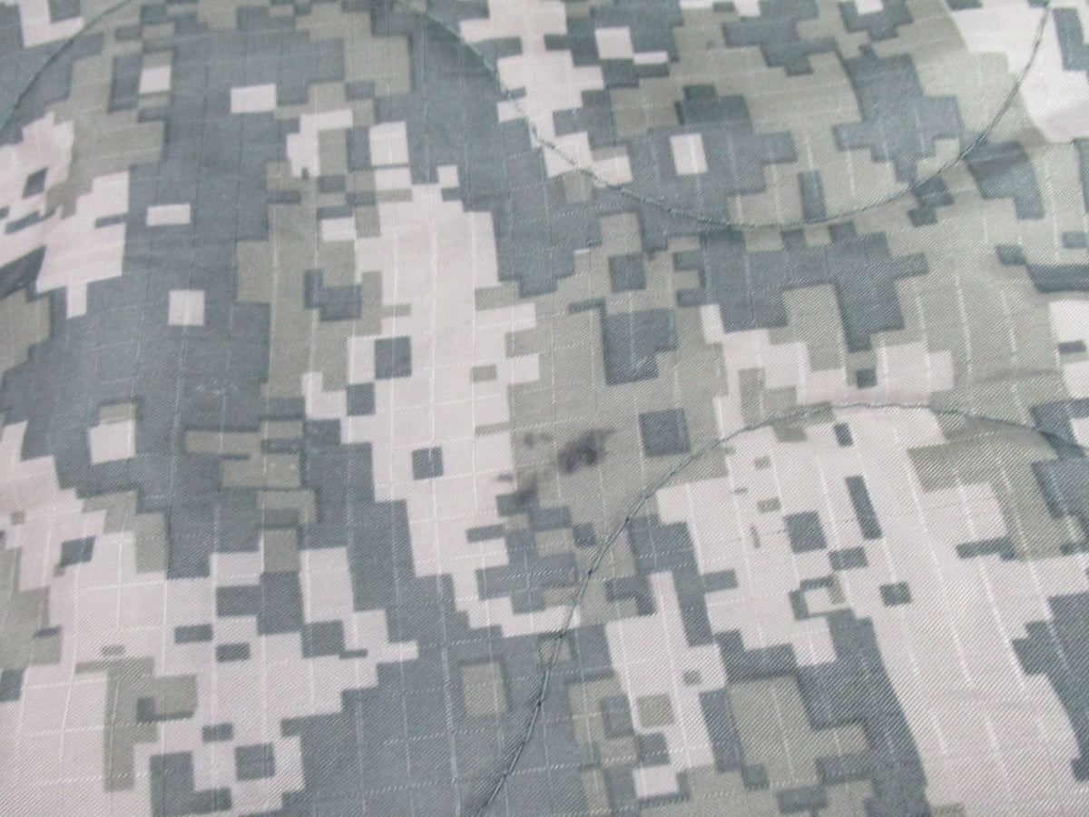 UCP ACU Digital Poncho Liner Woobie Blanket Commercial Used Good Stains