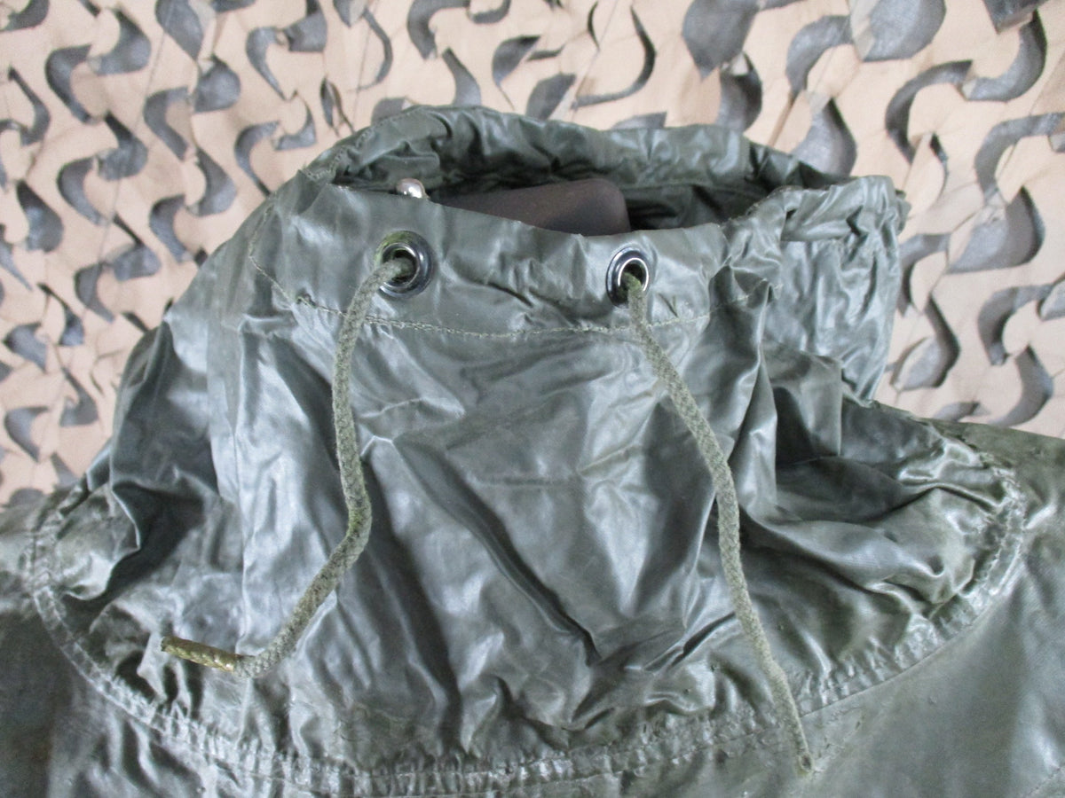 USGI Vietnam War OD Green Coated Nylon Poncho FSN 8405-290-0550 Vintage